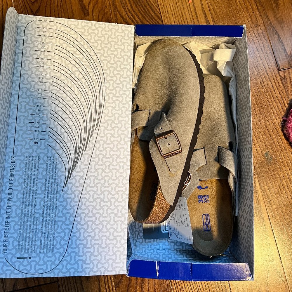 Brand New Birkenstock Boston Clogs - Size 38 M - Taupe - NWT